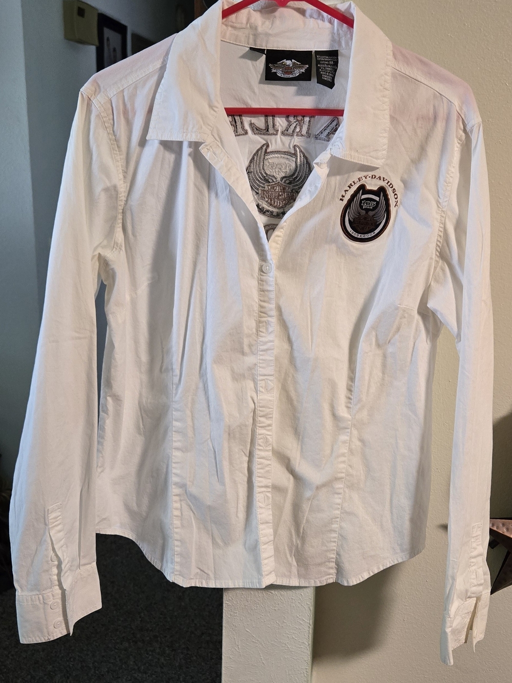 Harley-Davidson White Button-Up Shirt with Embroidered Patch